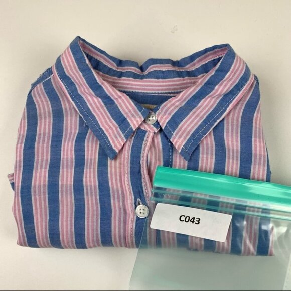 𝅺Hollister Cotton Striped Button  Up size Medium - Picture 10 of 11